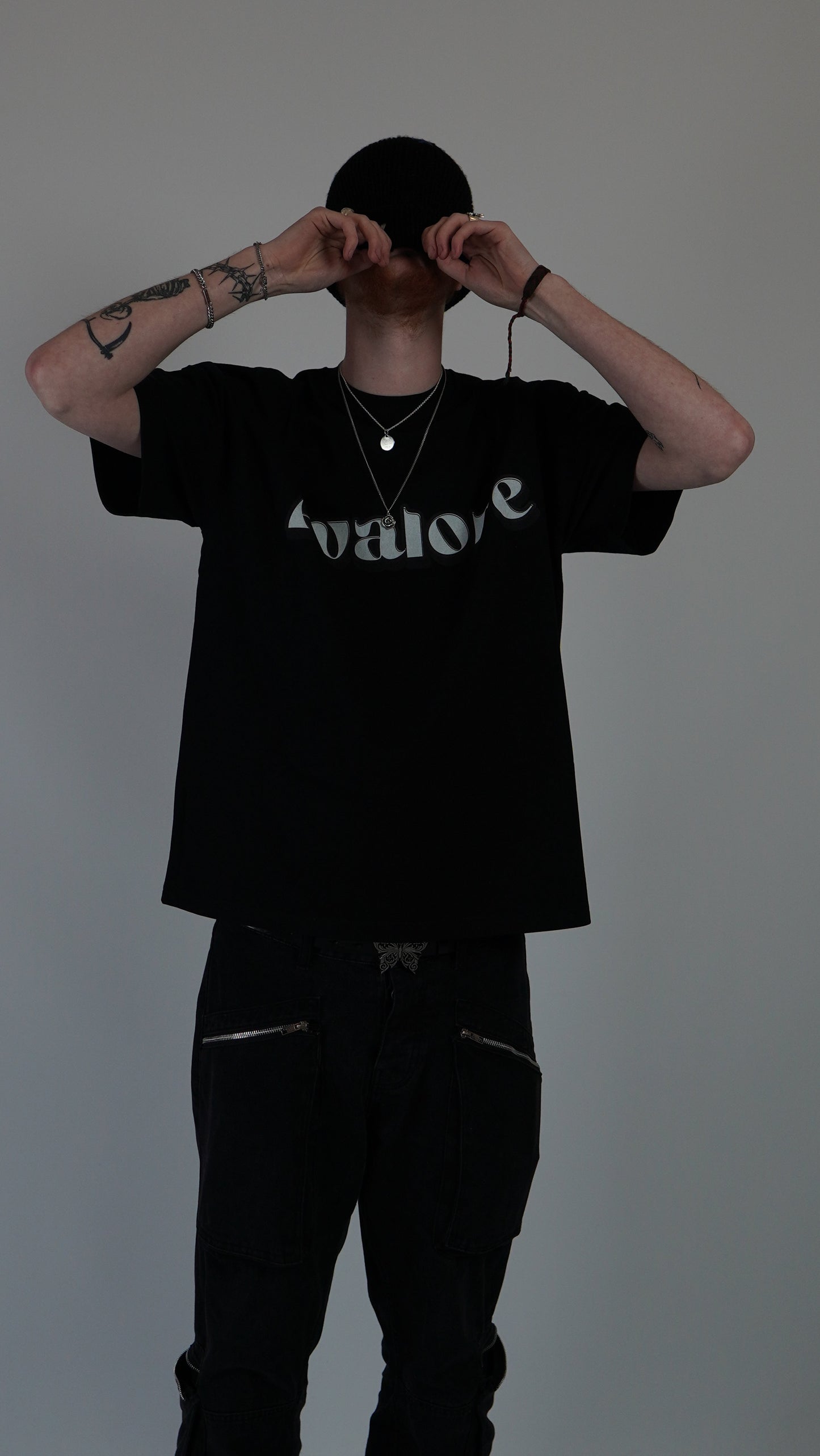 Black Graphic Star T